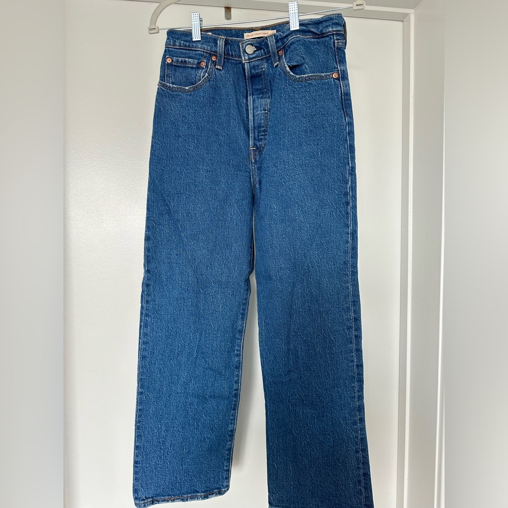 Levi ribcage straight ankle size 27 NEW